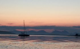 The Carapod & Hottub - Kintyre
